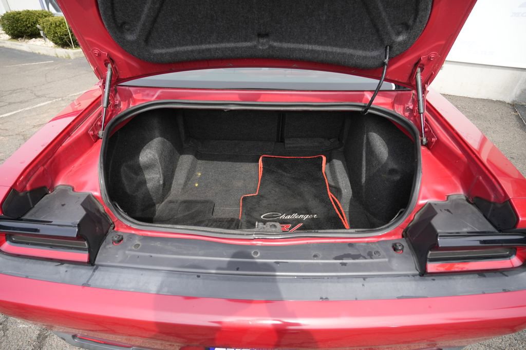 Used 2015 Dodge Challenger R/T Plus image 15