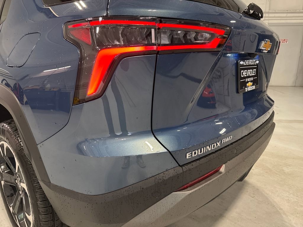 New 2026 Chevrolet Equinox LT w/ Convenience Package II AWD/4WD image 56