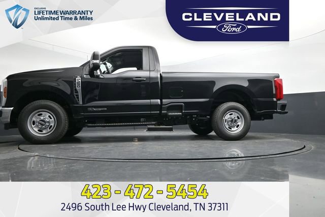 New 2025 Ford F250 XL w/ XL Chrome Package image 29