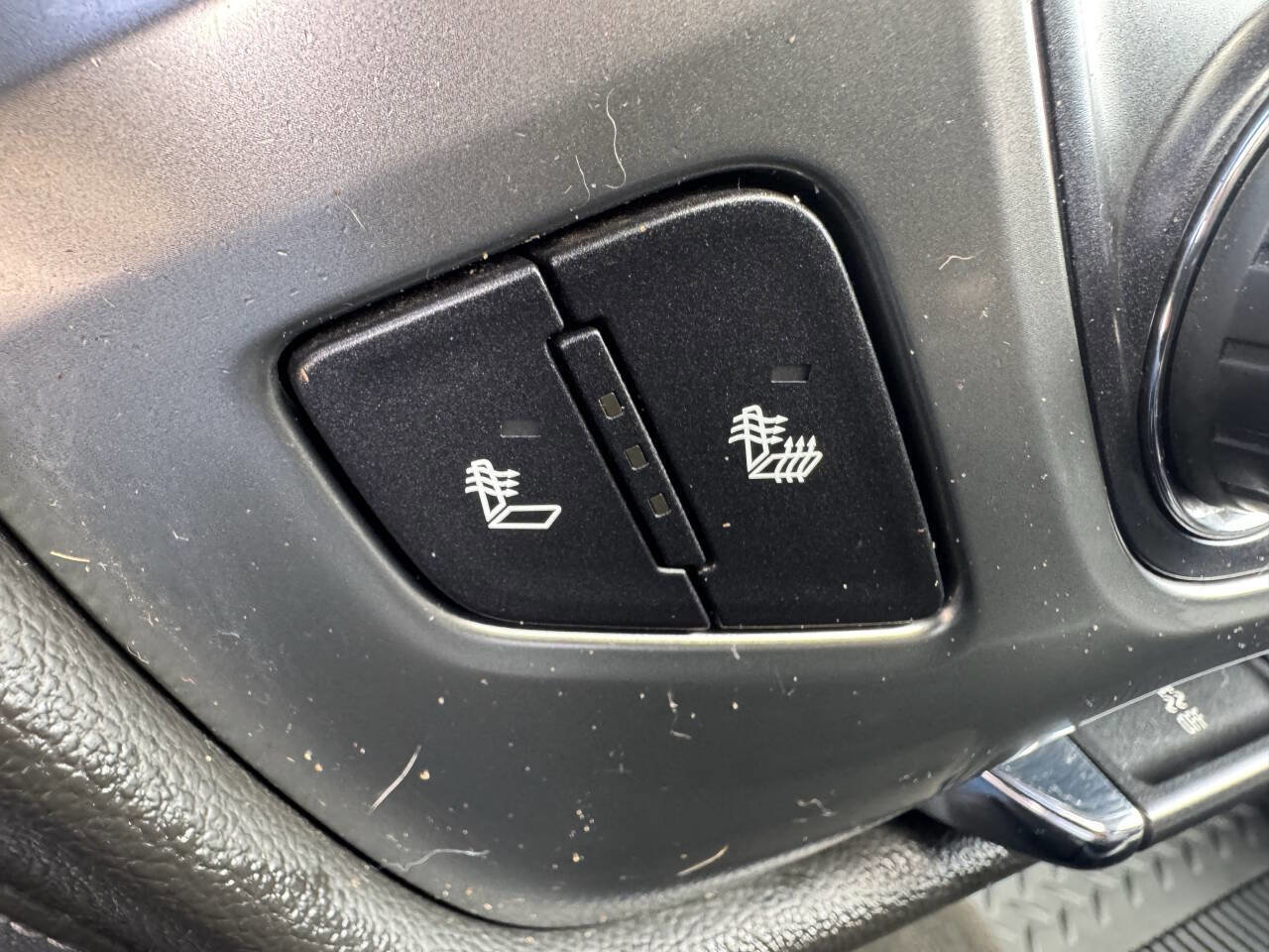 Used 2018 Chevrolet Silverado 1500 LTZ Z71 AWD/4WD image 30