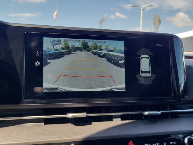 Certified 2024 Kia Carnival EX FWD image 23