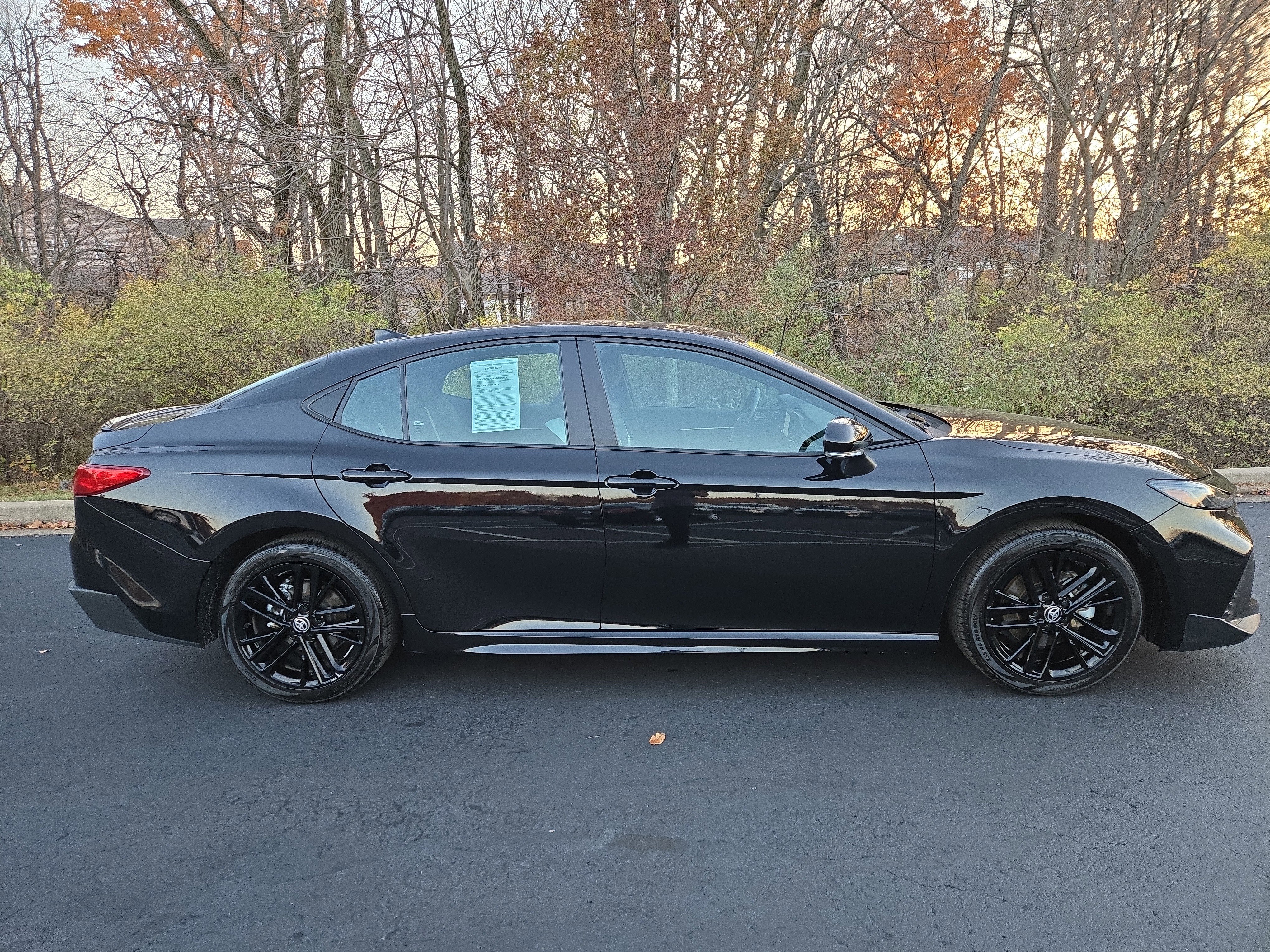 Used 2025 Toyota Camry LE image 2