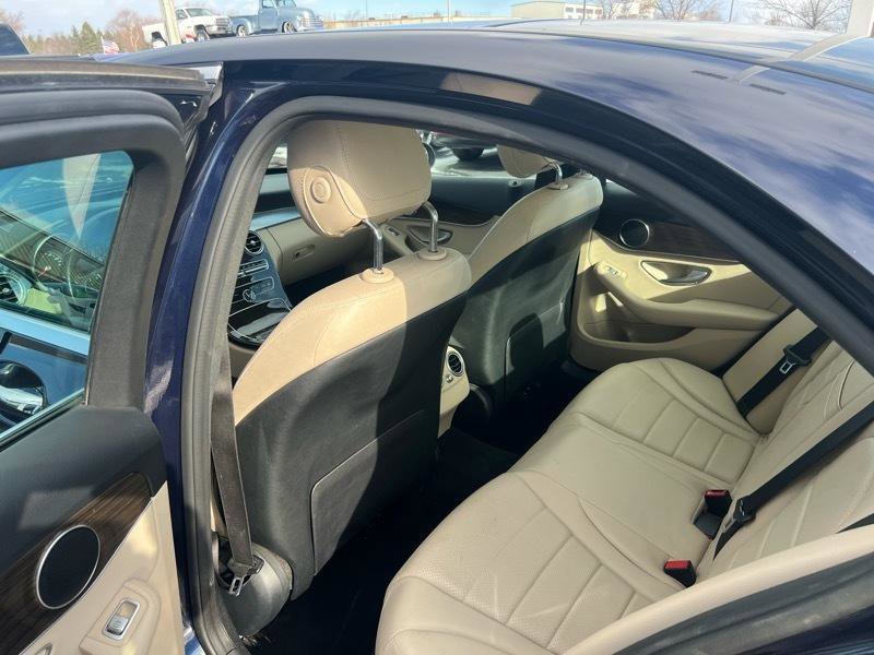 Used 2017 Mercedes-Benz C 300 4MATIC Sedan image 12