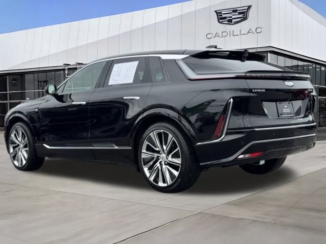 Certified 2024 Cadillac Lyriq Luxury w/ LPO, Floor Liner Package image 5