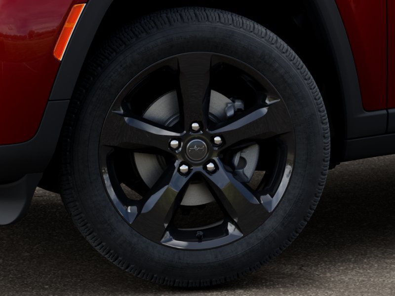 New 2027 Jeep Grand Cherokee Limited RWD image 8