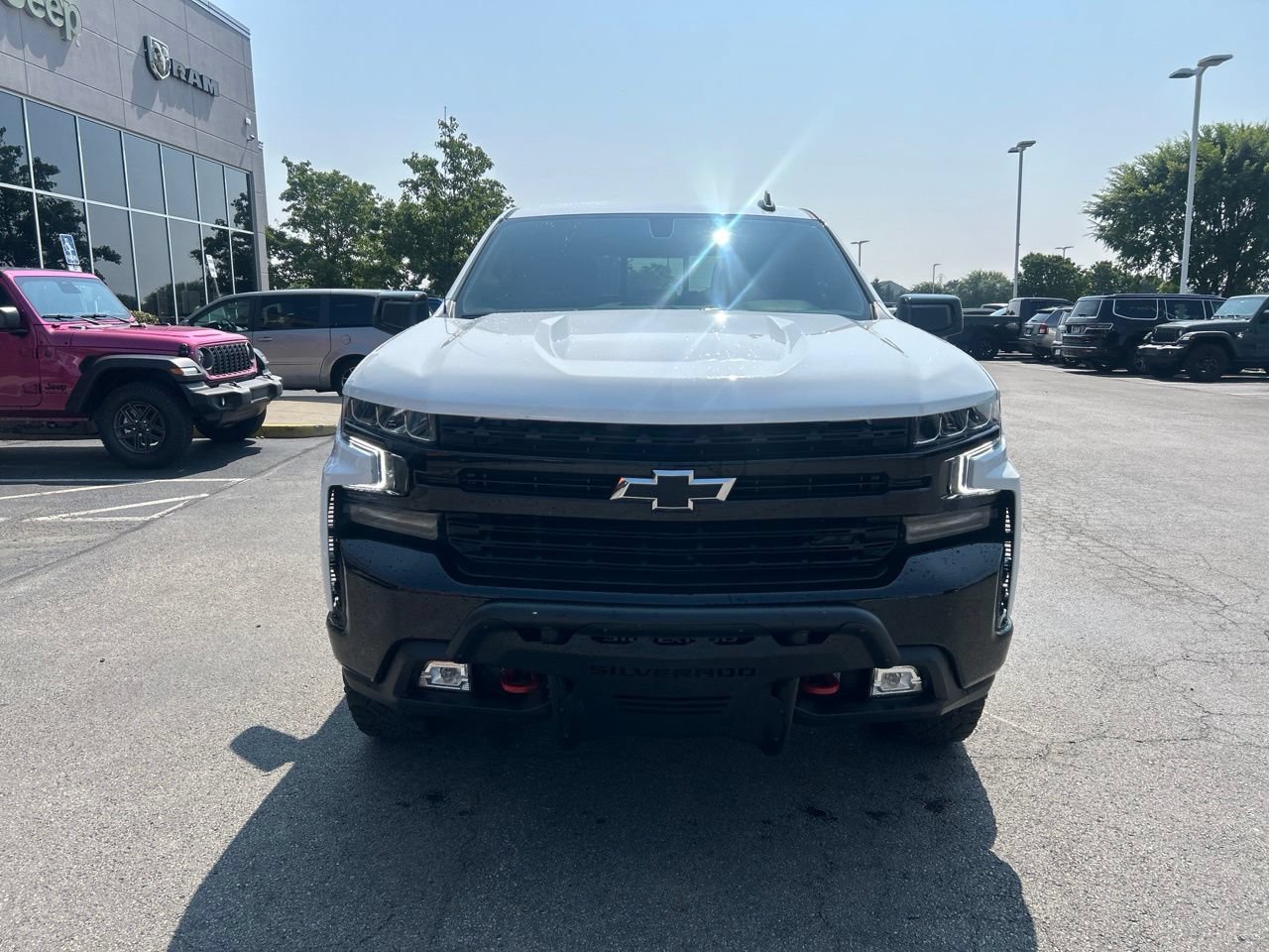 Used 2021 Chevrolet Silverado 1500 LT Trail Boss w/ Convenience Package II AWD/4WD image 8