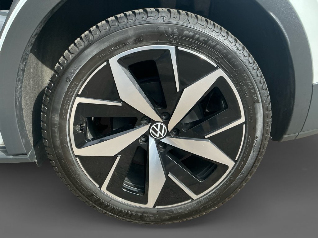 Used 2023 Volkswagen ID.4 Pro S AWD/4WD image 14