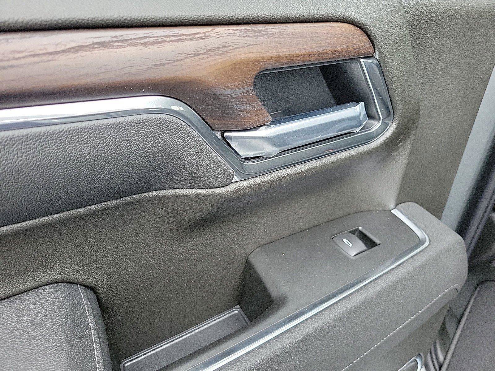 New 2026 GMC Sierra 1500 SLT w/ SLT Premium Package image 14