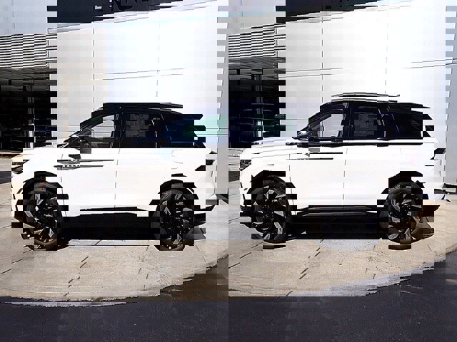 New 2025 Lincoln Nautilus Reserve w/ Jet Appearance Package image 2