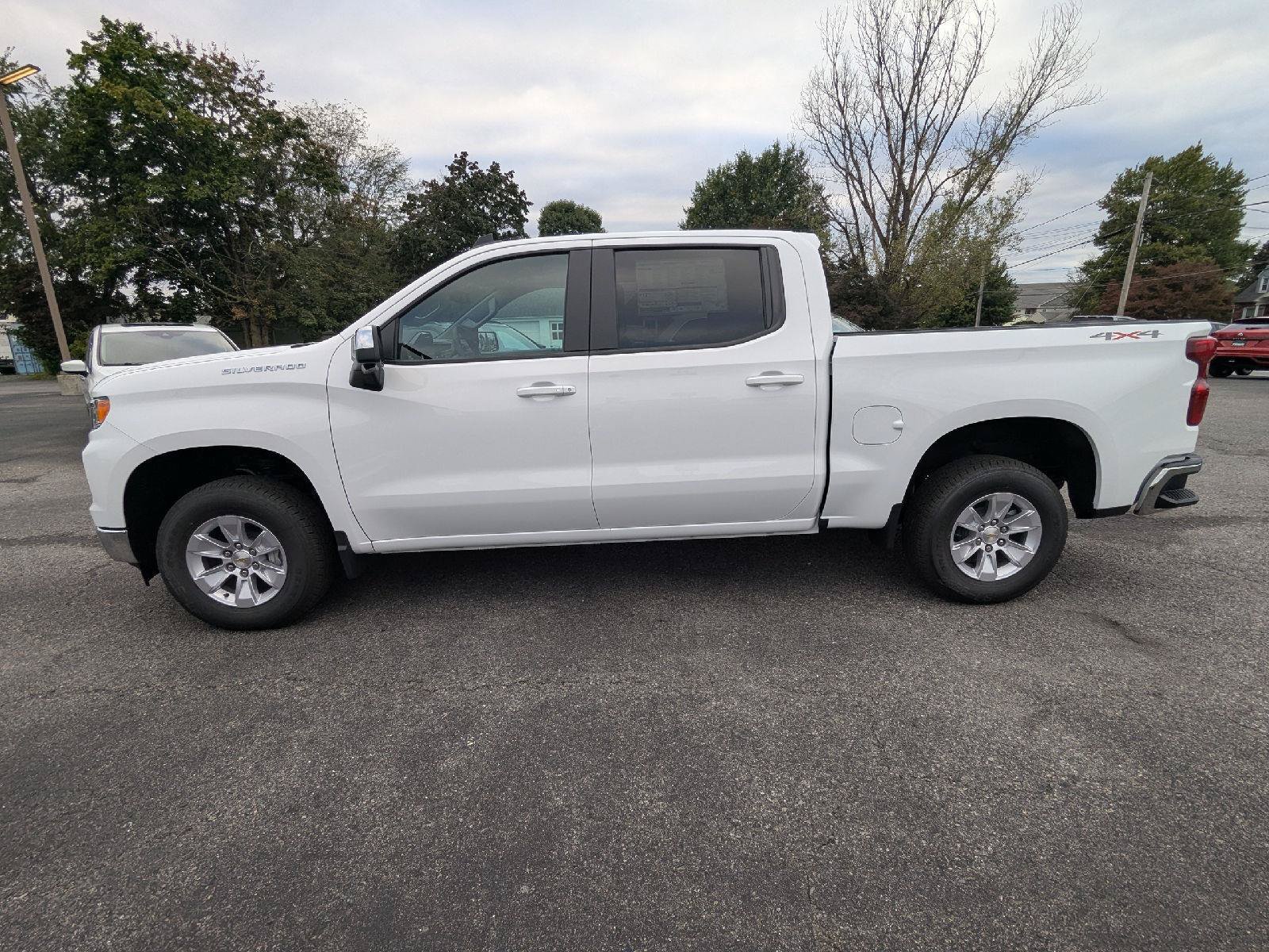 New 2026 Chevrolet Silverado 1500 LT w/ Safety Package AWD/4WD image 28