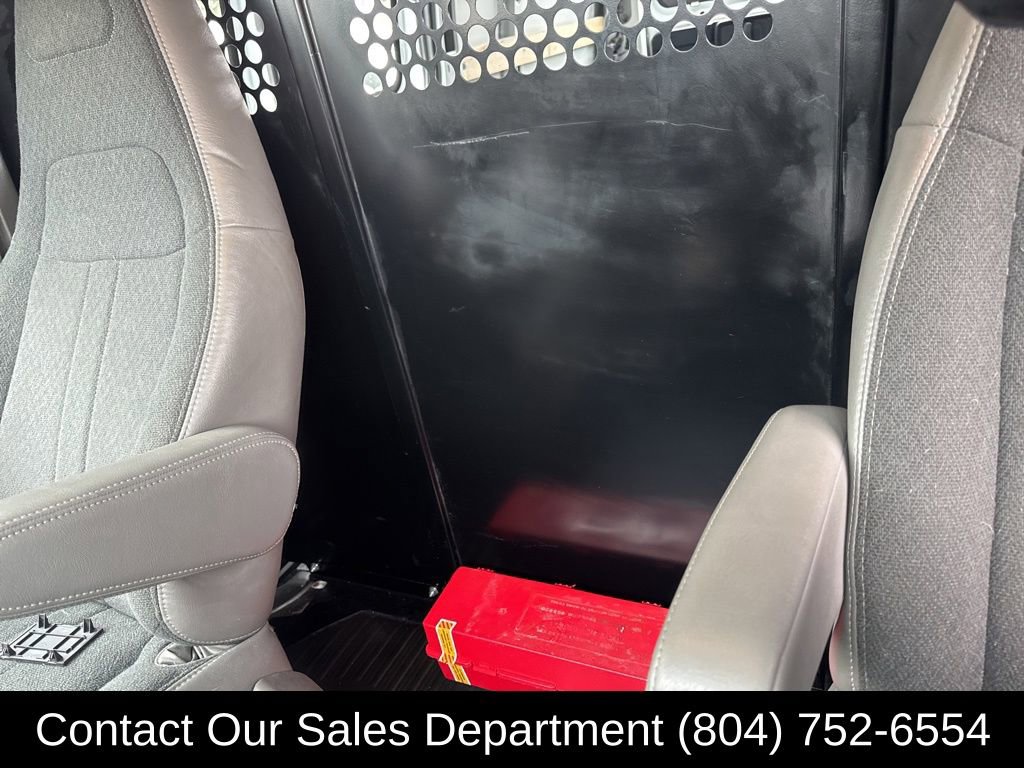 Used 2024 GMC Savana 2500 w/ Driver Convenience Package image 21