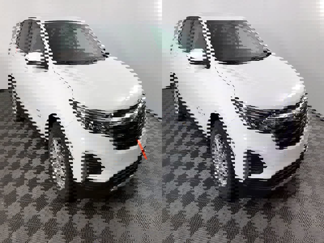 Used 2024 Chevrolet Equinox LT w/ LPO, Floor Liner Package image 2