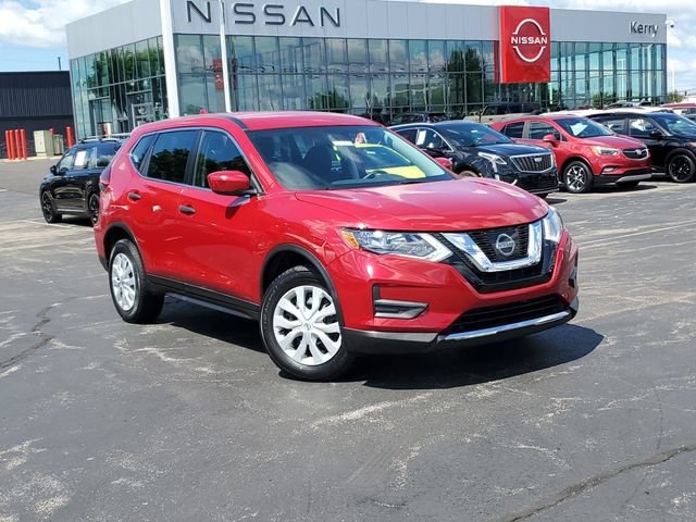 Used 2017 Nissan Rogue S AWD/4WD image 31