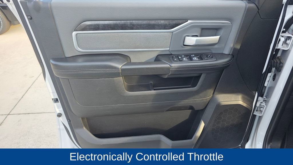 Used 2020 RAM 2500 Big Horn image 23