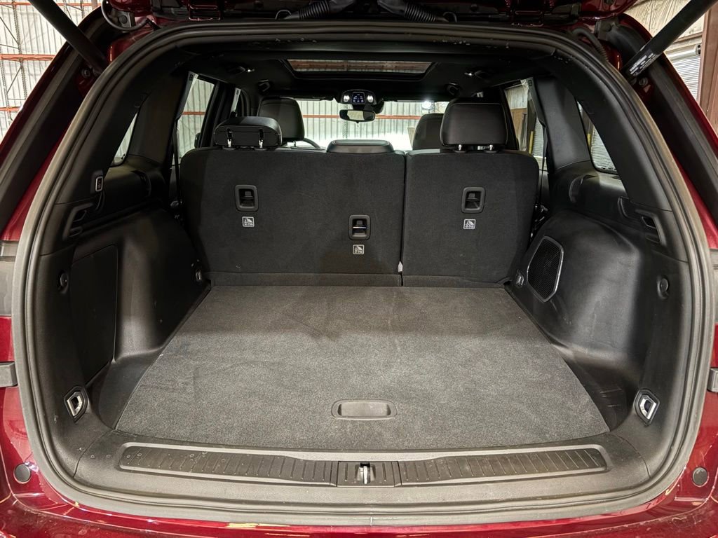 Used 2024 Jeep Grand Cherokee Limited 4xe image 17