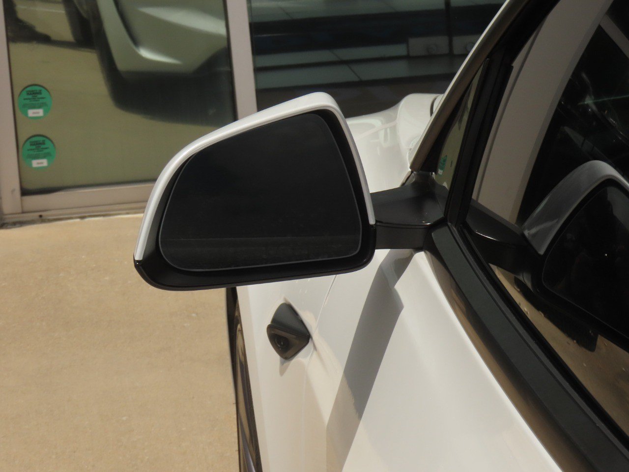 Used 2025 Tesla Model 3 Performance AWD/4WD image 17