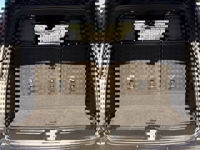 Used 2024 Cadillac Escalade V image 33