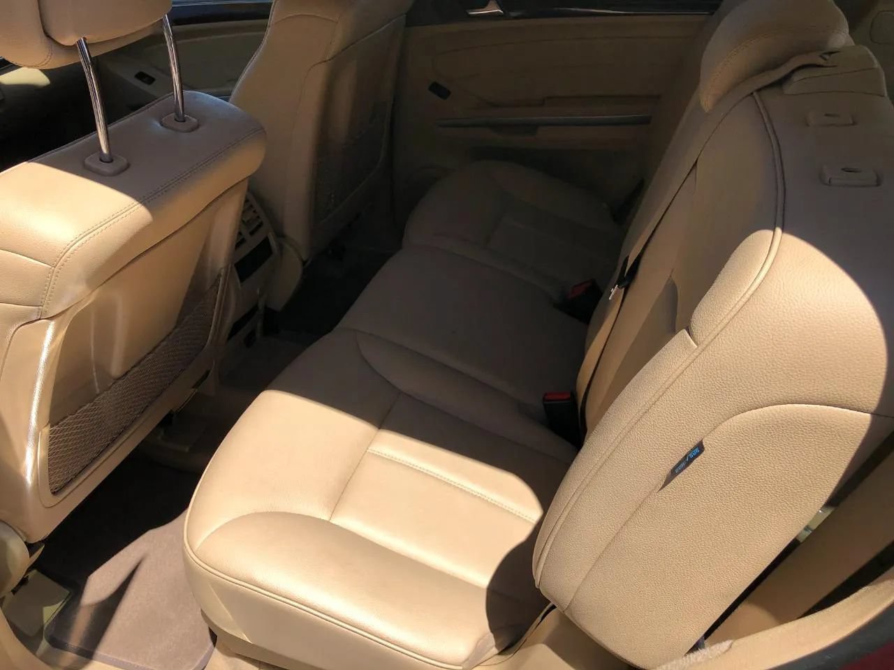 Used 2010 Mercedes-Benz GL 450 4MATIC image 34