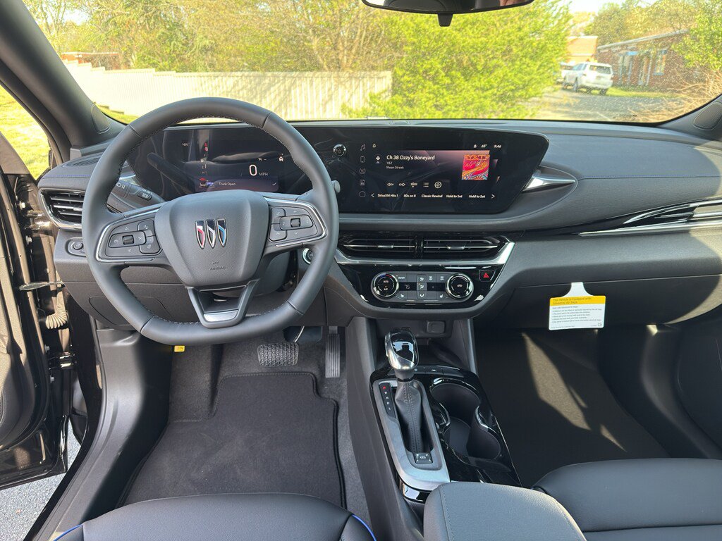 New 2026 Buick Envista Sport Touring FWD image 18