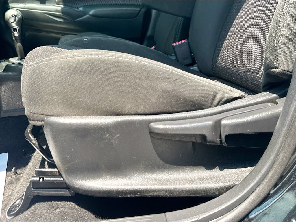 Used 2018 Nissan Versa SV FWD image 17
