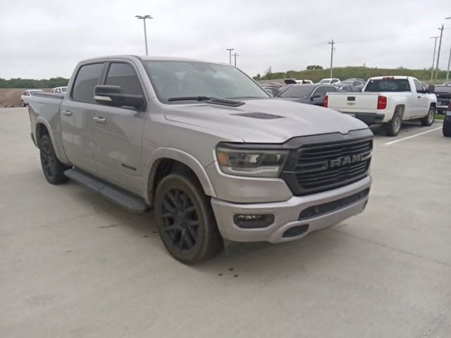 Used 2021 RAM 1500 Laramie AWD/4WD image 1