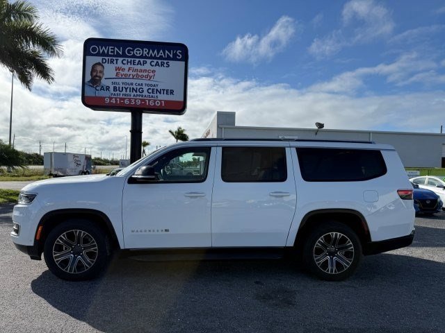 Used 2024 Jeep Wagoneer L Series II w/ Flexible Seating Group