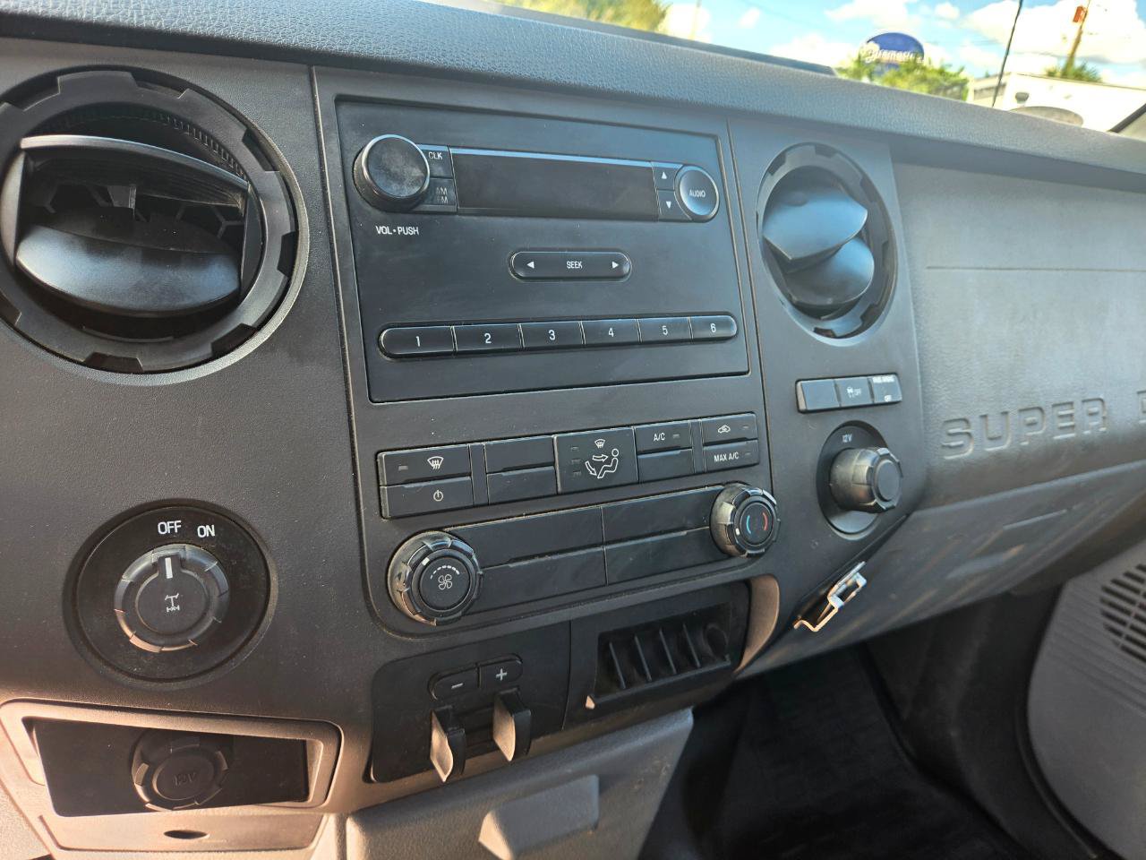 Used 2016 Ford F250 XL RWD image 9