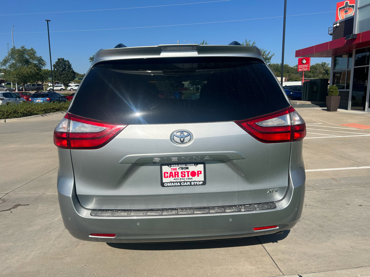Used 2019 Toyota Sienna XLE image 7