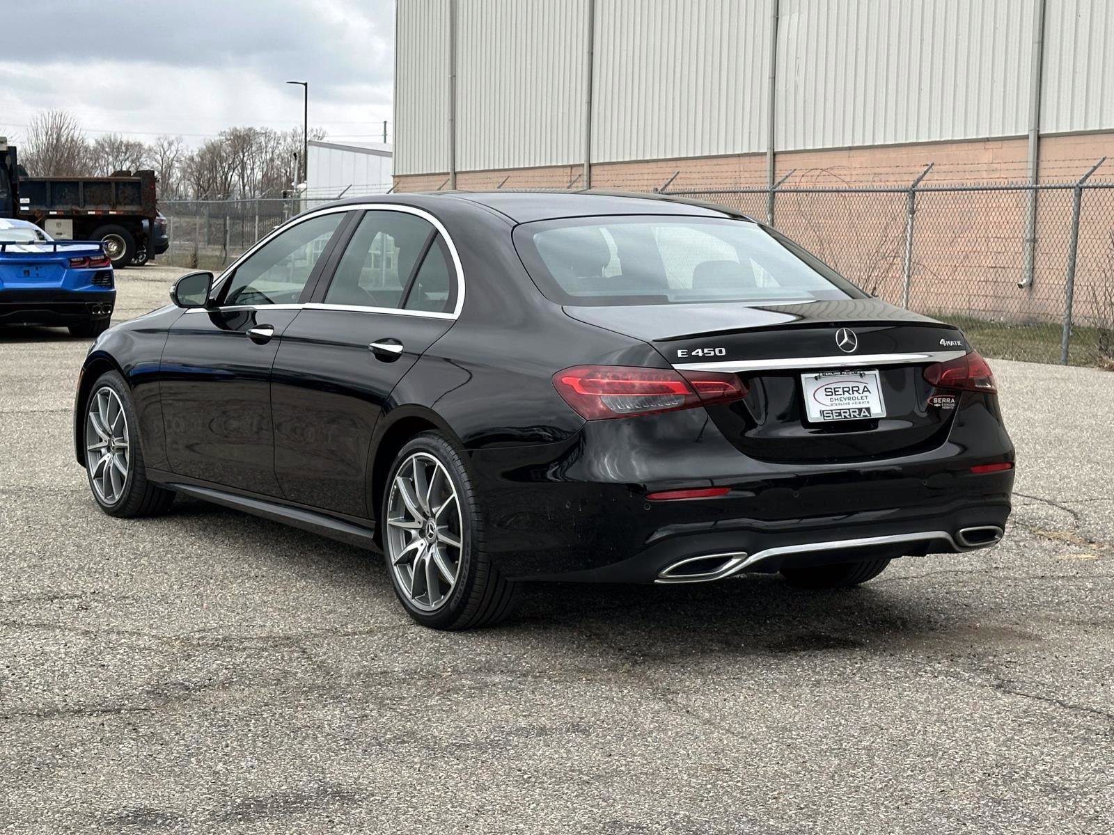 Used 2022 Mercedes-Benz E 450 4MATIC Sedan image 3