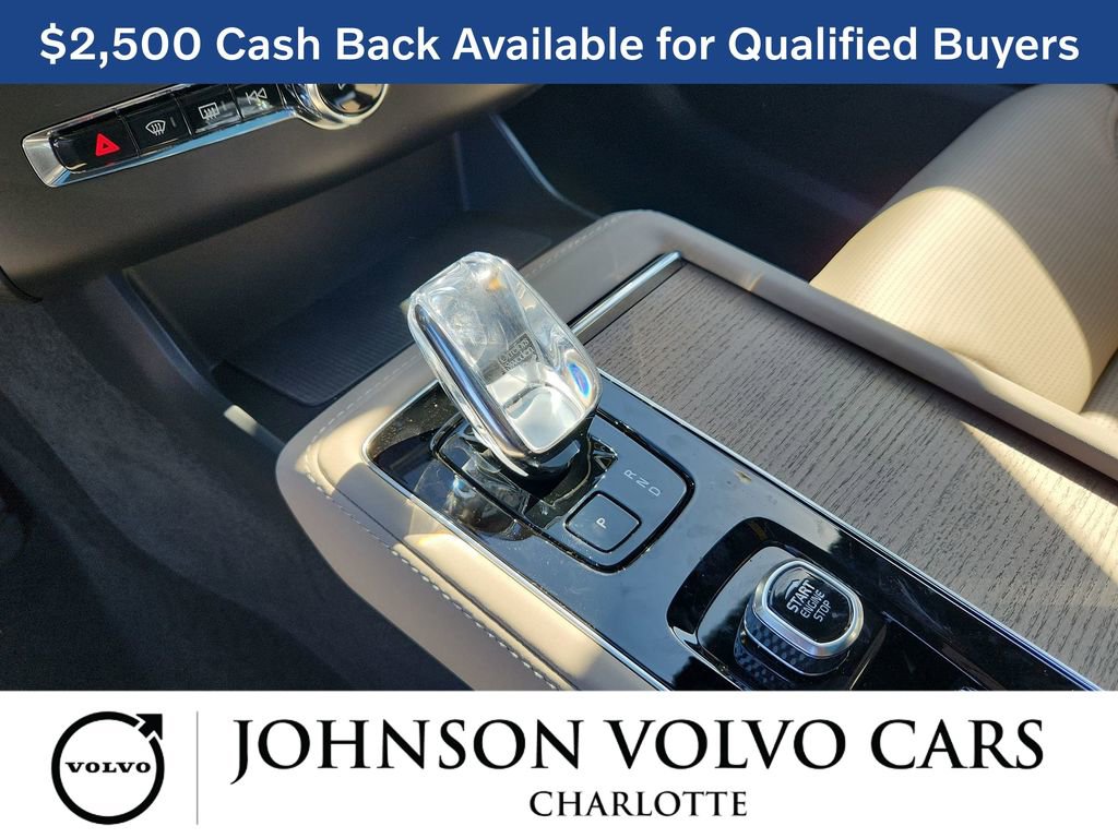 New 2026 Volvo XC90 B6 Ultra w/ Lounge Package image 7