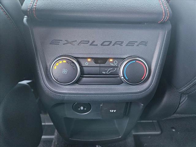 Certified 2025 Ford Explorer ST-Line RWD image 18
