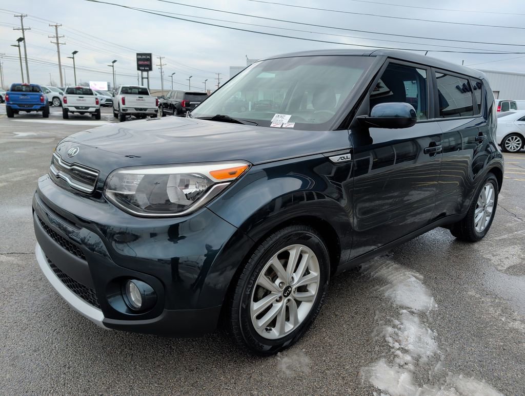 Used 2018 Kia Soul + w/ Audio Package image 3