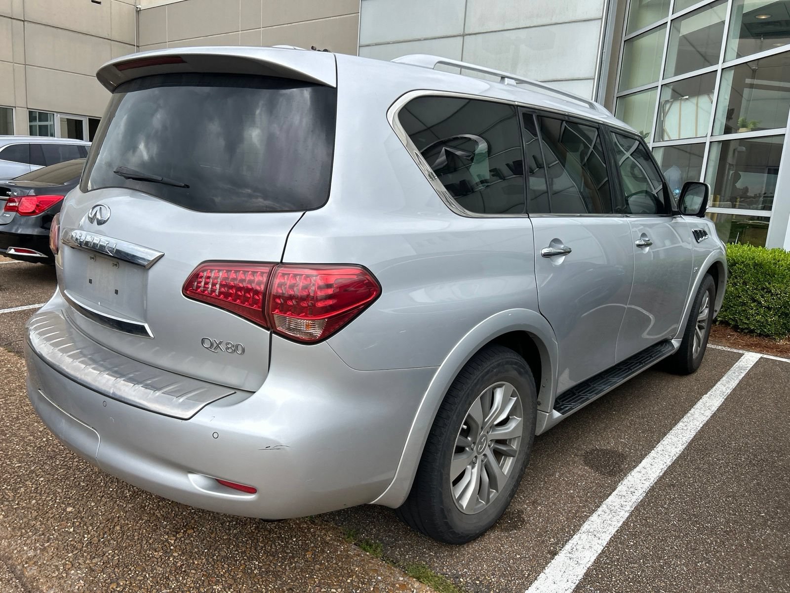 Used 2017 INFINITI QX80 2WD image 12