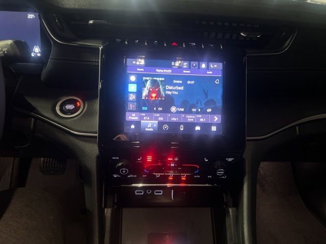 New 2025 Jeep Grand Cherokee L Altitude image 22