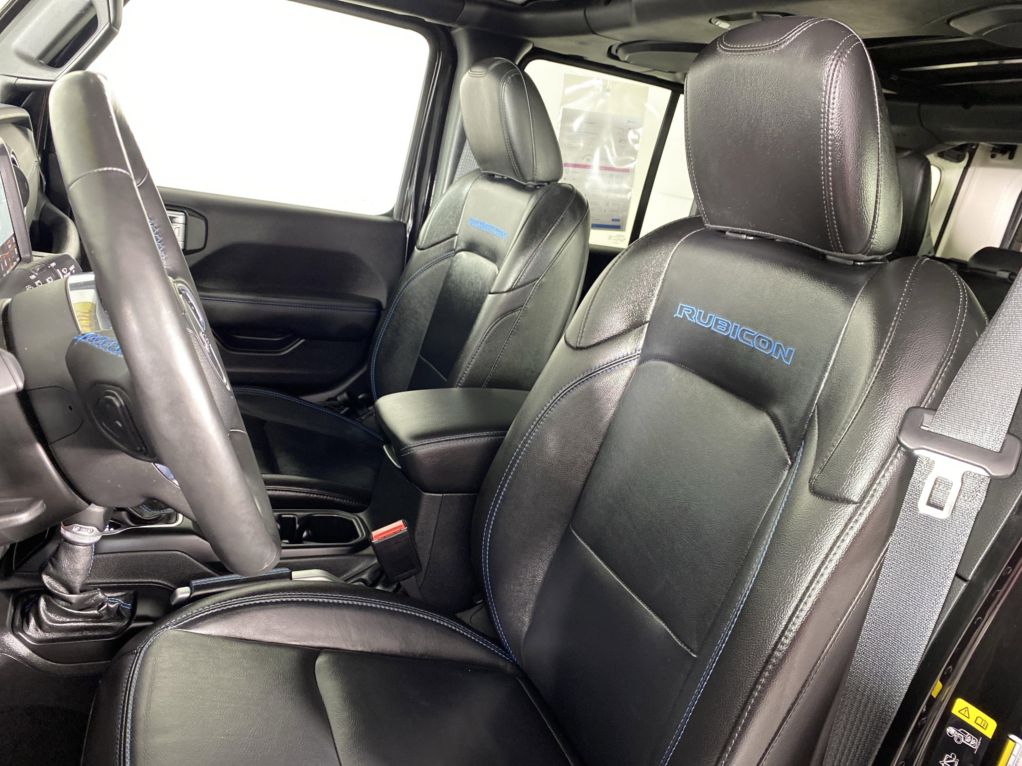 Used 2021 Jeep Wrangler Unlimited Rubicon 4xe w/ Steel Bumper Group image 19