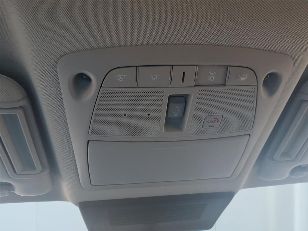 Used 2024 Nissan Armada Platinum w/ Cargo Package image 25