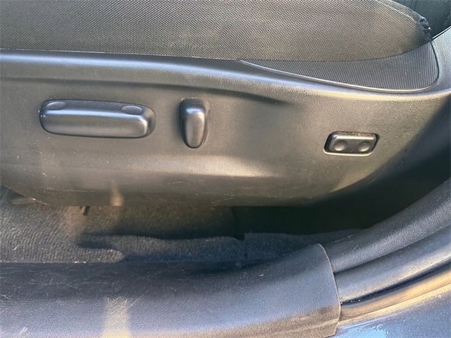 Used 2013 Toyota Venza LE image 15