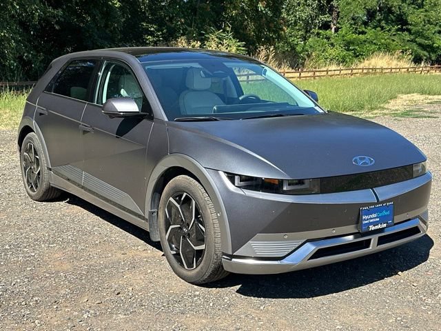 Certified 2023 Hyundai Ioniq 5 Limited w/ Cargo Package RWD image 2