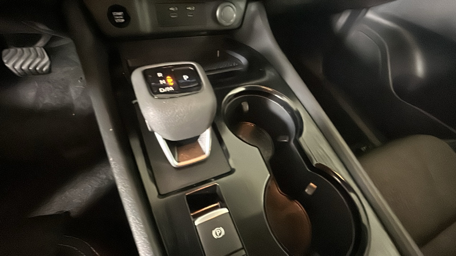 Certified 2026 Nissan Rogue SV AWD/4WD image 25