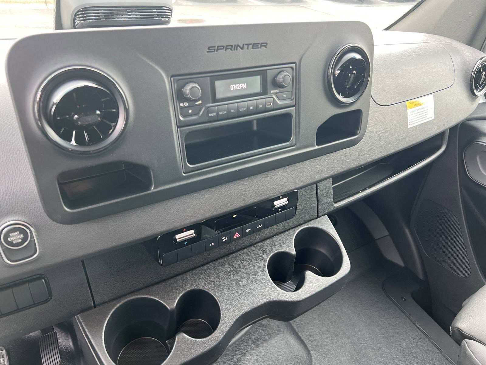 New 2025 Mercedes-Benz Sprinter 3500 image 26