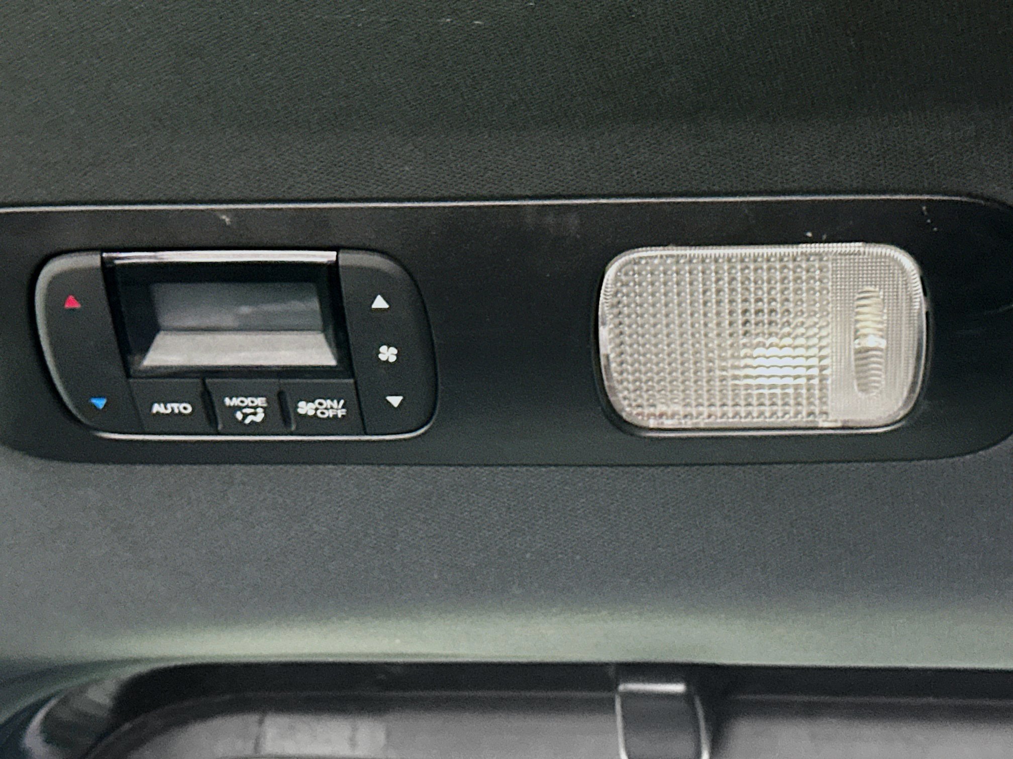 Used 2023 Honda Odyssey Sport image 26