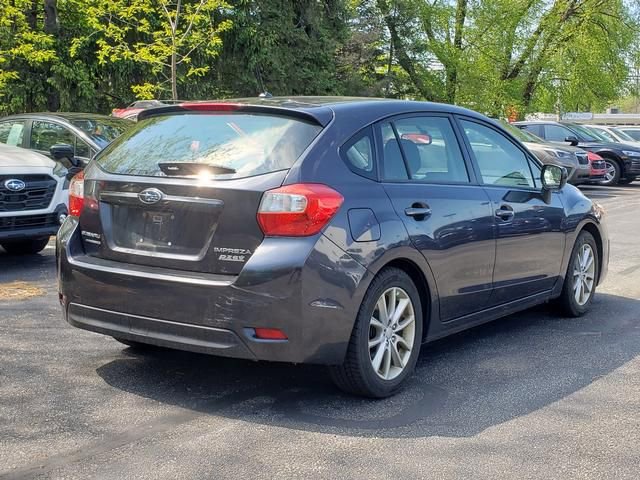 Used 2014 Subaru Impreza 2.0i Premium w/ All-Weather Package w/CVT AWD/4WD image 3