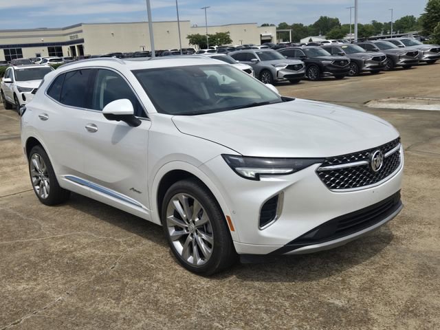 Used 2023 Buick Envision Avenir image 12