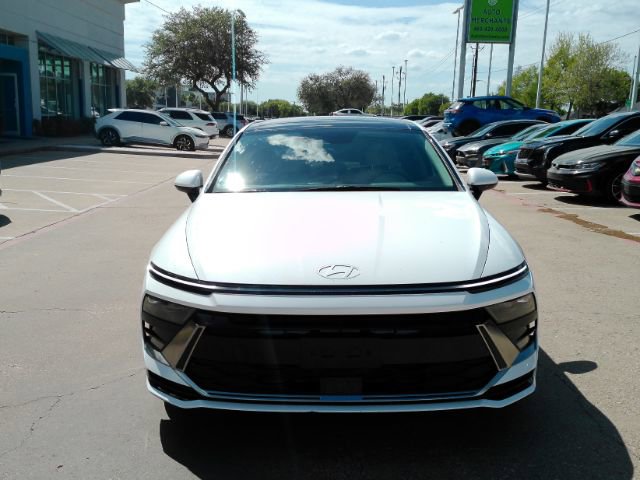 Used 2024 Hyundai Sonata SEL w/ Convenience Package image 2