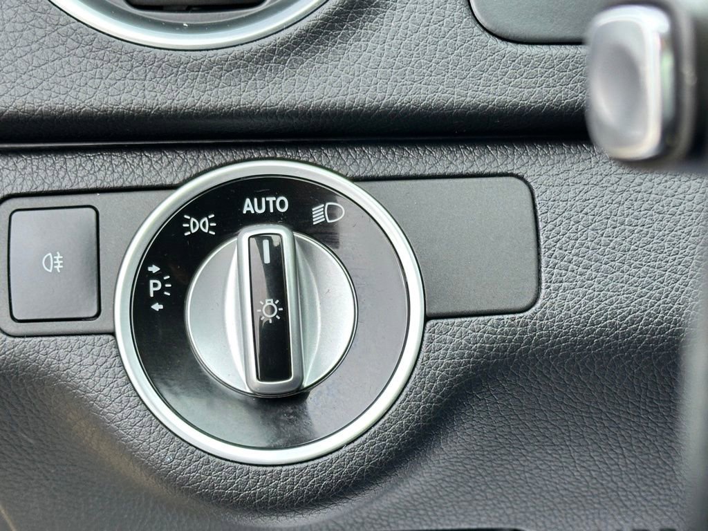 Used 2015 Mercedes-Benz C 350 4MATIC Coupe image 15