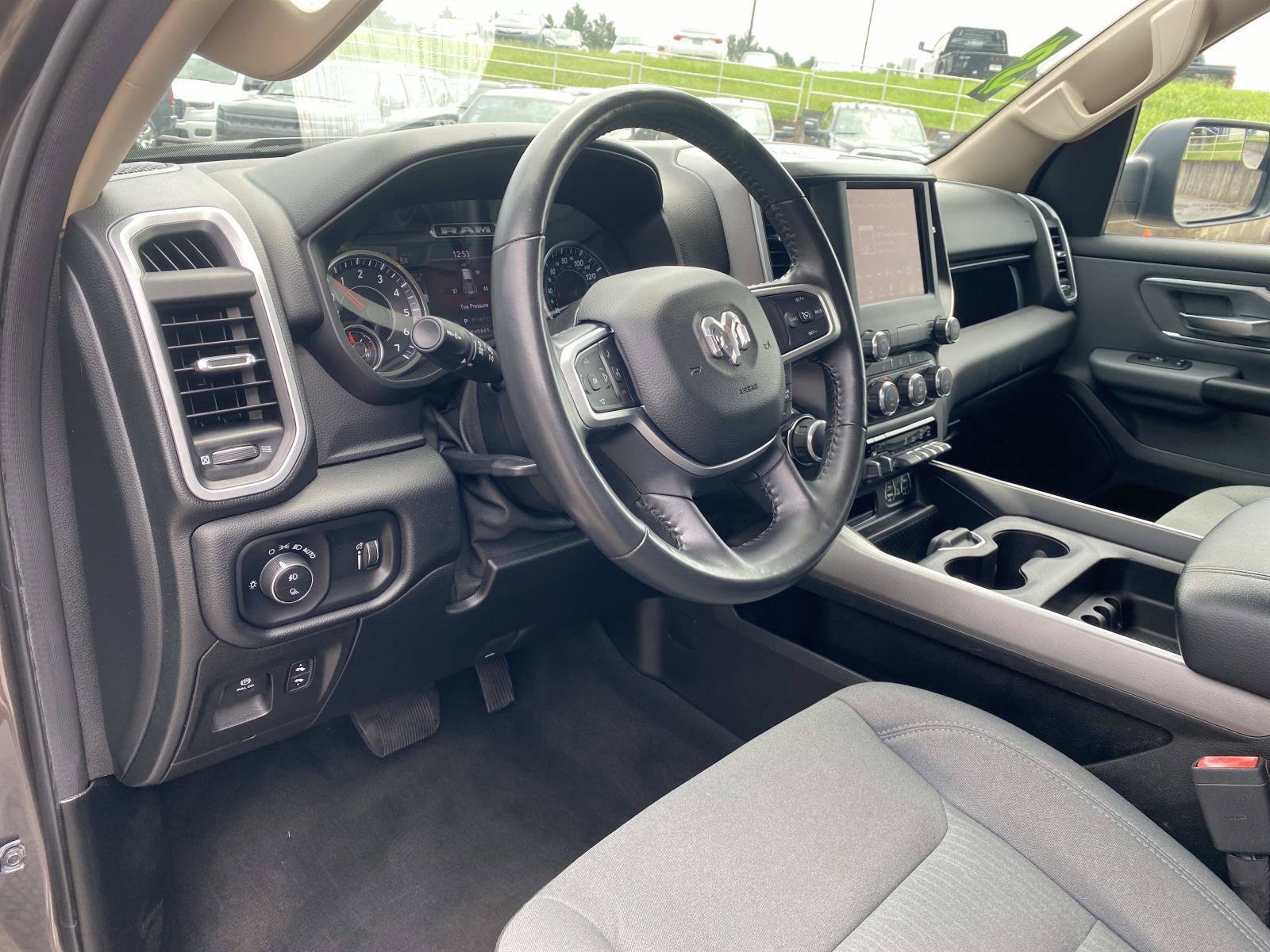Used 2020 RAM 1500 Big Horn AWD/4WD image 27