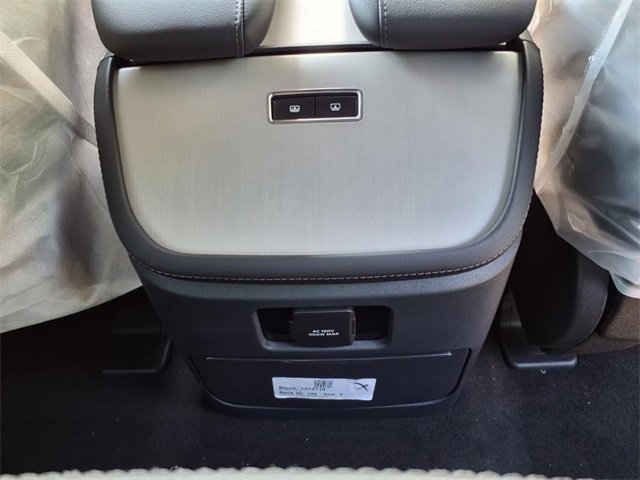 New 2025 Lincoln Navigator L Reserve w/ Jet Appearance Package image 10