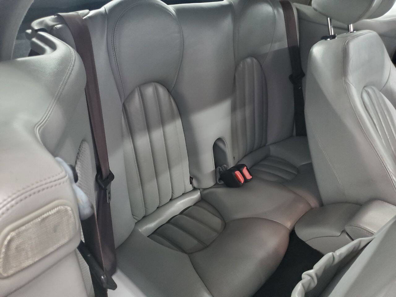 Used 2004 Jaguar XK8 Convertible image 15