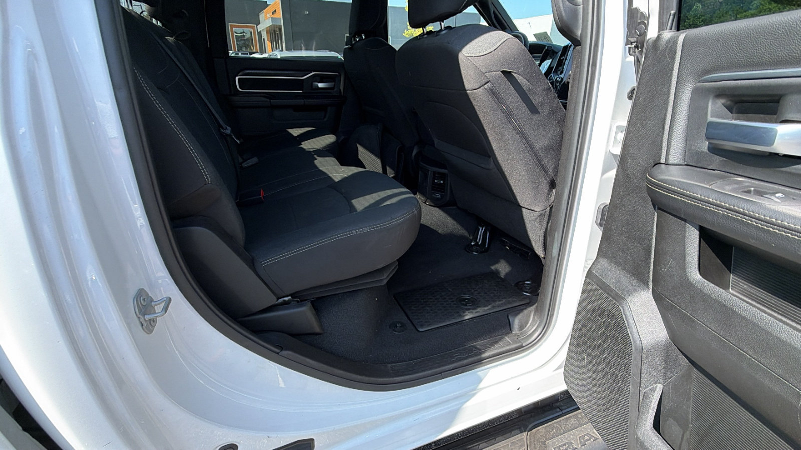 Used 2025 RAM 2500 Big Horn AWD/4WD image 21