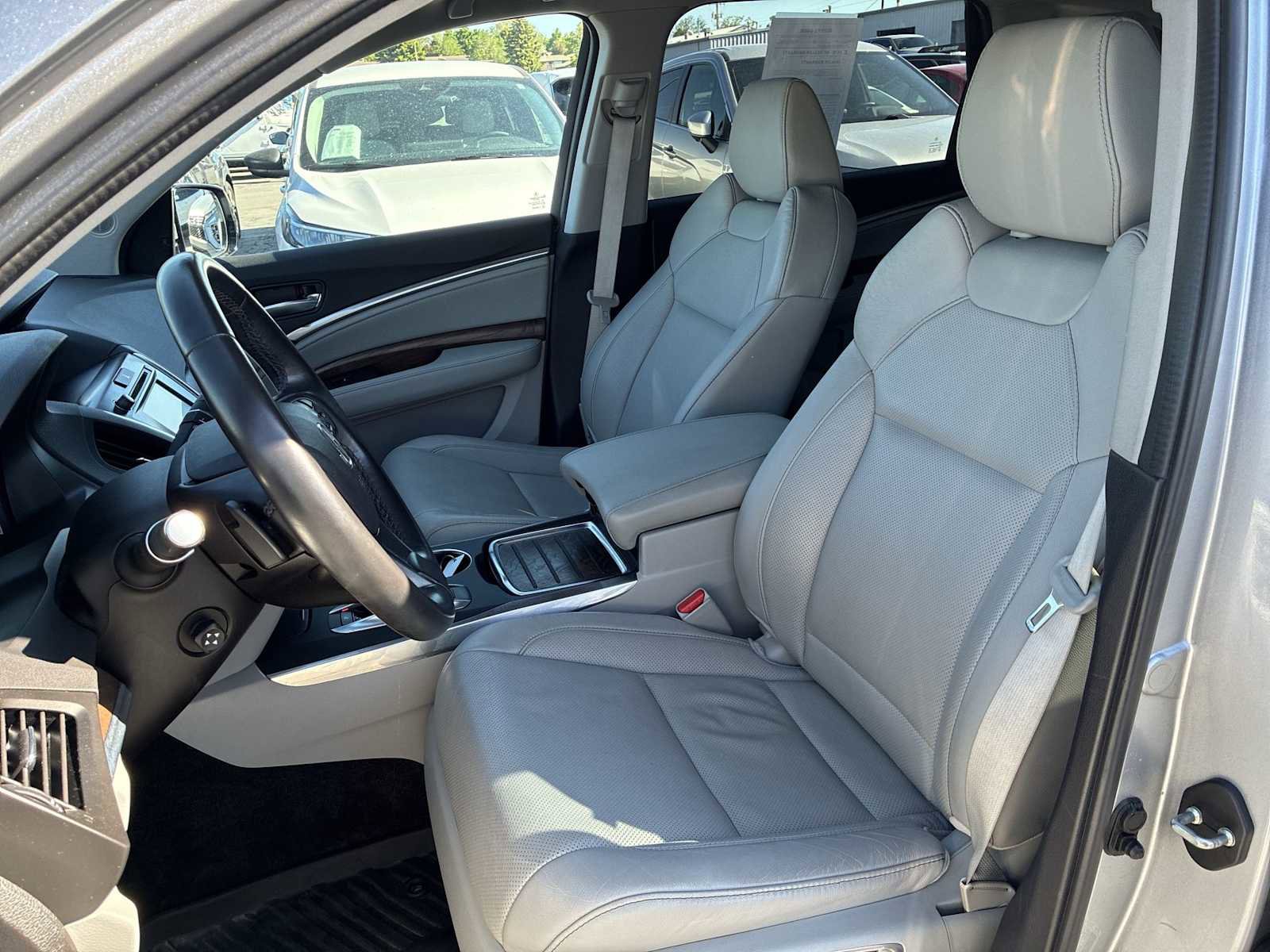 Used 2020 Acura MDX SH-AWD w/ Technology Package image 12
